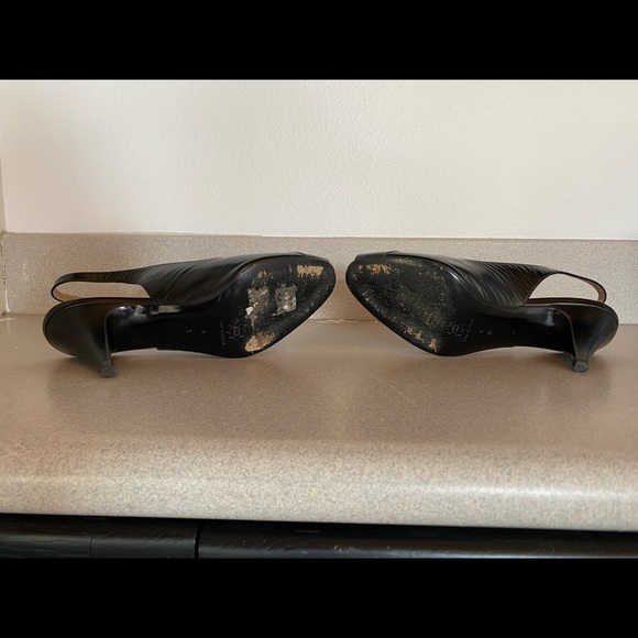 Vintage BRUNO MAGLI Leather Heels - Picture 7 of 8